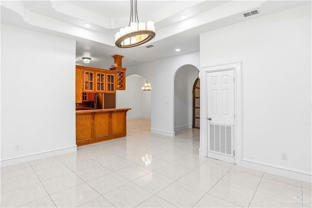 23790 N Val Verde Road, Edinburg, TX 78542
