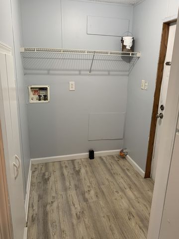 901 E 9th St, Columbia, TN 38401