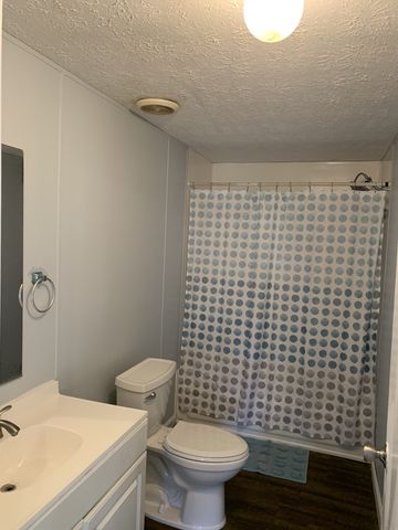 901 E 9th St, Columbia, TN 38401