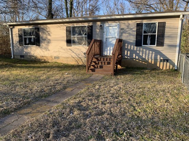 901 E 9th St, Columbia, TN 38401