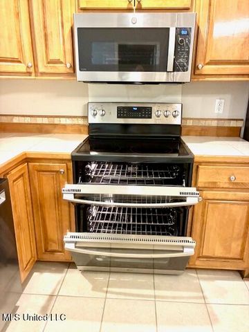 20044 Commission Road, Long Beach, MS 39560