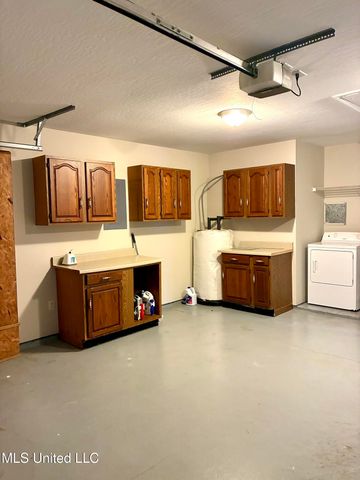 20044 Commission Road, Long Beach, MS 39560