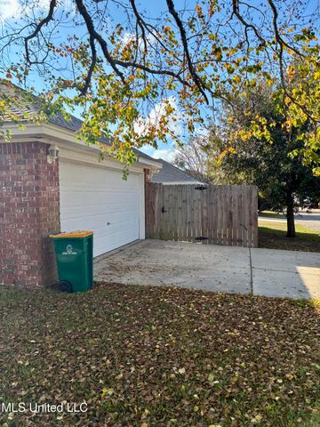 20044 Commission Road, Long Beach, MS 39560