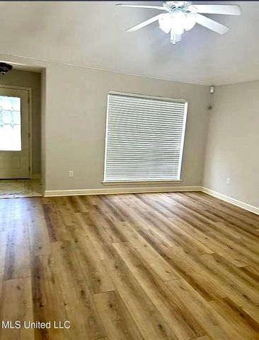 20044 Commission Road, Long Beach, MS 39560