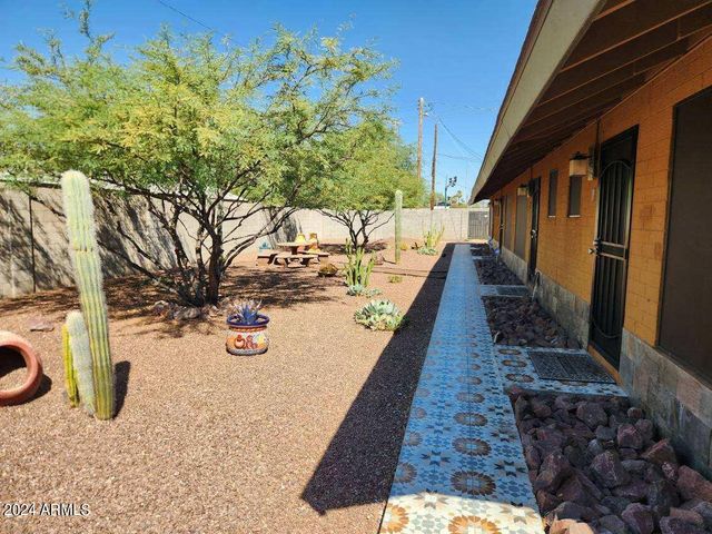 3026 E Brill Street 1, Phoenix, AZ 85008