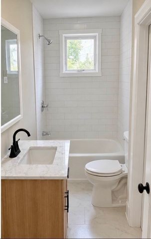 22 Goldsmith Street 1, Littleton, MA 01460