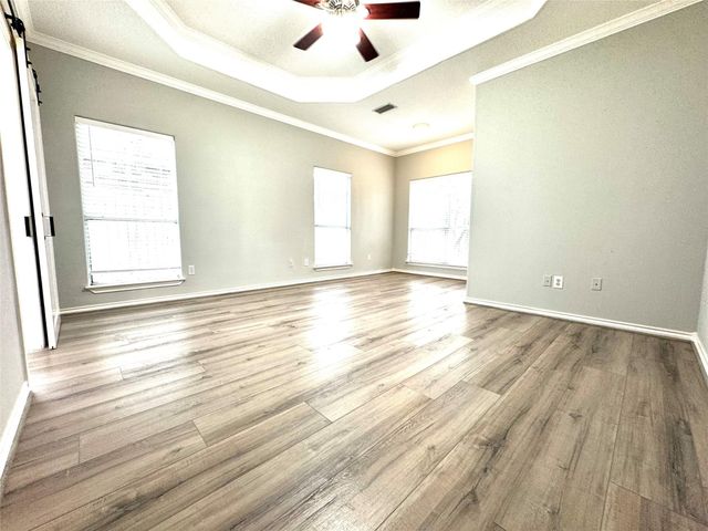 3002 Pine Chase Drive, Montgomery, TX 77356