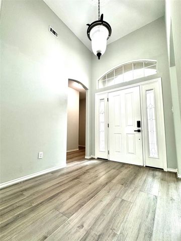 3002 Pine Chase Drive, Montgomery, TX 77356