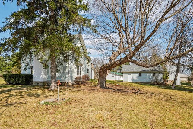 W4669 County Road A ROAD, Elkhorn, WI 53121