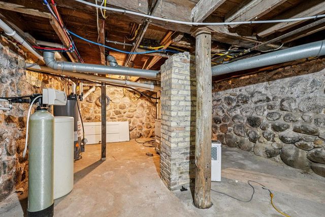 W4669 County Road A ROAD, Elkhorn, WI 53121