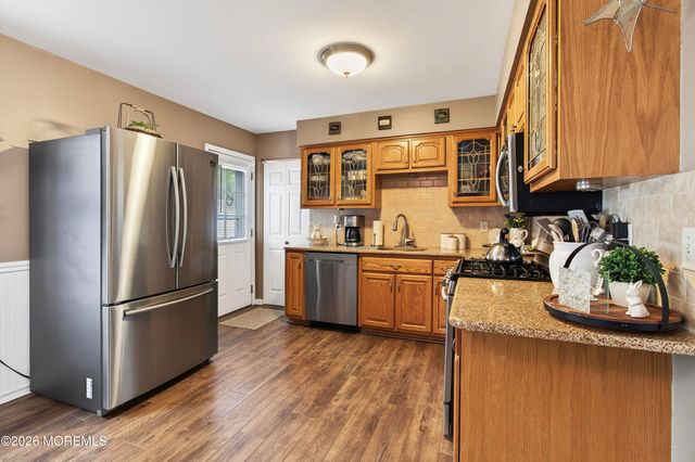 1632 2nd Avenue 1632, Toms River, NJ 08757