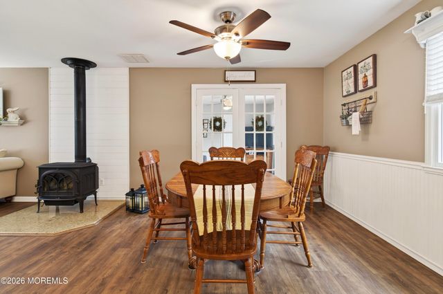 1632 2nd Avenue 1632, Toms River, NJ 08757