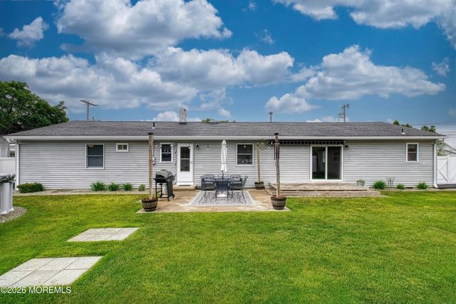 1632 2nd Avenue 1632, Toms River, NJ 08757