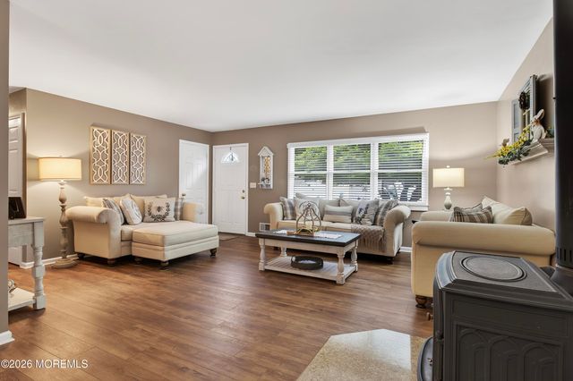 1632 2nd Avenue 1632, Toms River, NJ 08757
