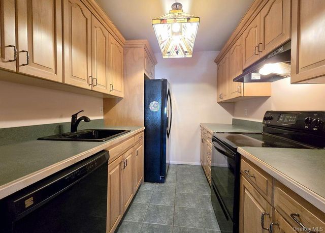 79 Birchwood Road, Coram, NY 11727