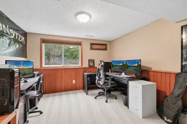 9115 Janero Avenue S, Cottage Grove, MN 55016