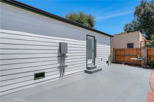 1016 Highland ave., Glendale, CA 91202