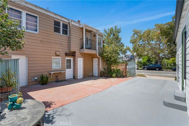 1016 Highland ave., Glendale, CA 91202