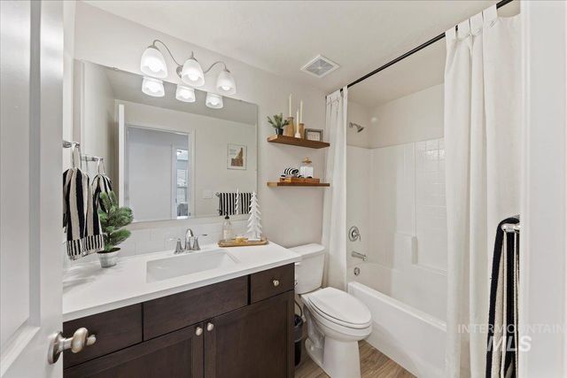 1289 Sundog Ave, Middleton, ID 83644