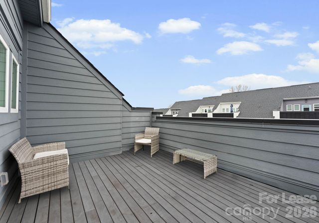 648 W End Drive, Charlotte, NC 28208