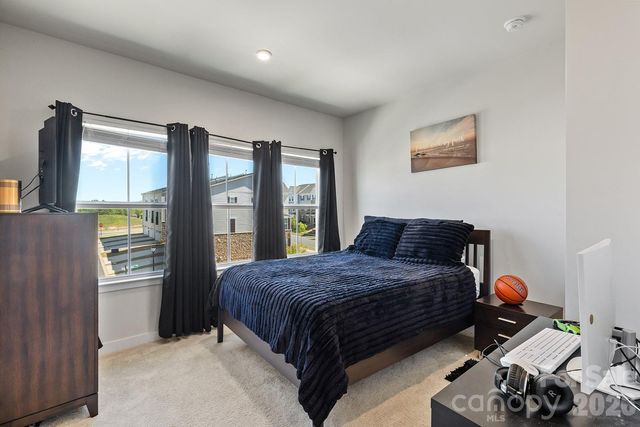 9866 Oaklawn Boulevard NW, Huntersville, NC 28078