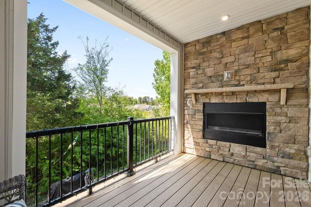 9866 Oaklawn Boulevard NW, Huntersville, NC 28078