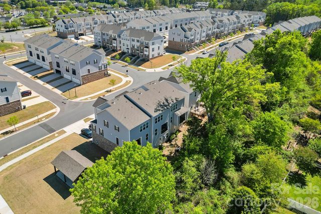 9866 Oaklawn Boulevard NW, Huntersville, NC 28078