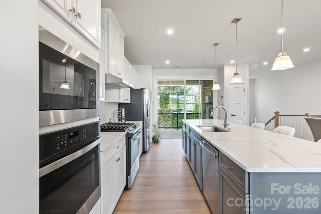 9866 Oaklawn Boulevard NW, Huntersville, NC 28078