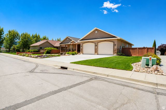1055 N 1000 E, Mapleton, UT 84664