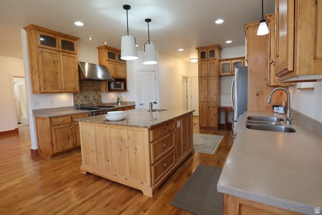 1055 N 1000 E, Mapleton, UT 84664