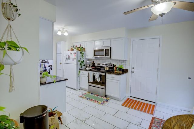 5318-5320 Manitowoc Parkway, Madison, WI 53705