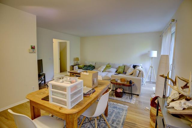 5318-5320 Manitowoc Parkway, Madison, WI 53705