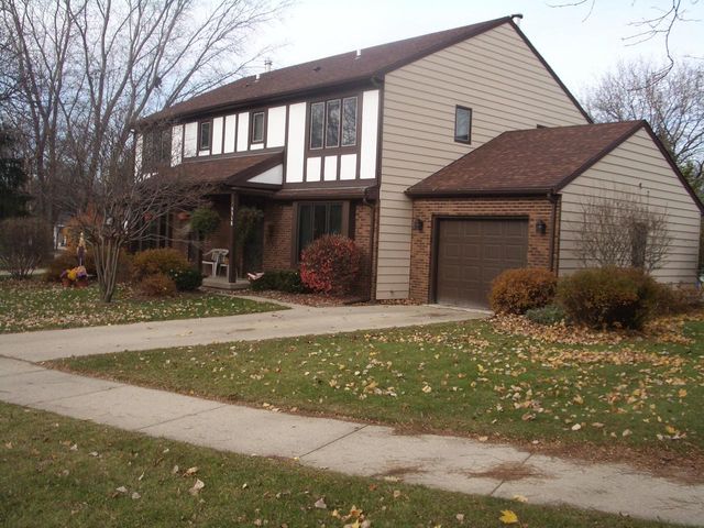 5318-5320 Manitowoc Parkway, Madison, WI 53705