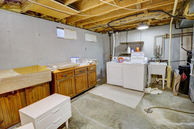5318-5320 Manitowoc Parkway, Madison, WI 53705