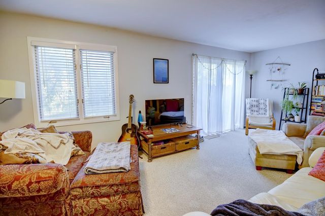 5318-5320 Manitowoc Parkway, Madison, WI 53705