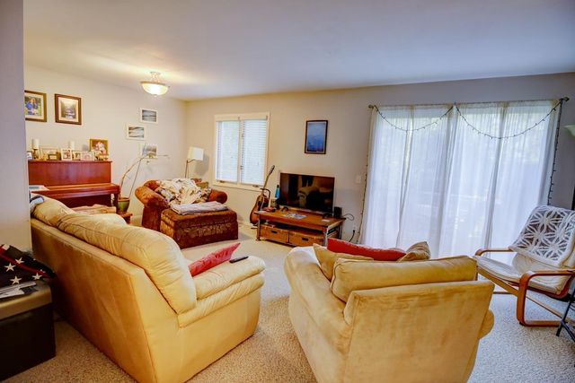 5318-5320 Manitowoc Parkway, Madison, WI 53705