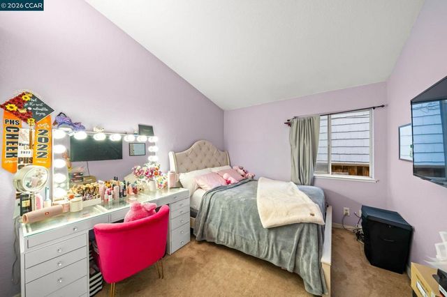 207 Babbling Brook Way, Pittsburg, CA 94565