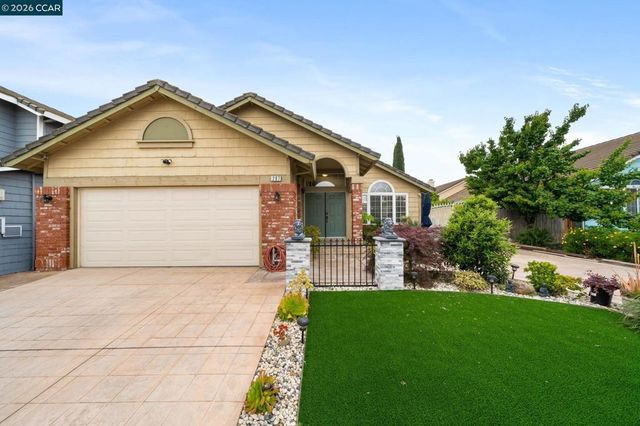 207 Babbling Brook Way, Pittsburg, CA 94565