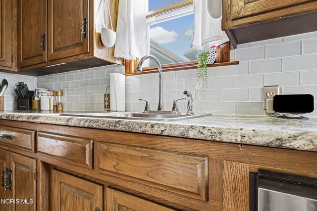 845 Hurd Avenue, Findlay, OH 45840