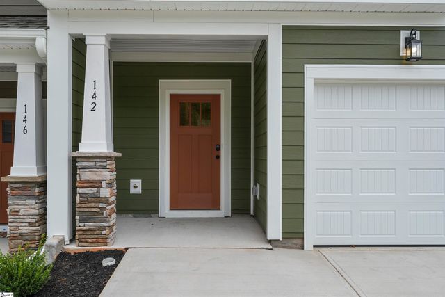 142 Shager Place, Travelers Rest, SC 29690