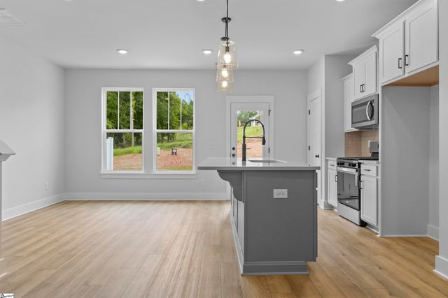 142 Shager Place, Travelers Rest, SC 29690