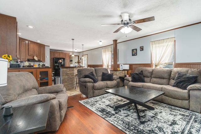 2682 Dreyfus Road, Waco, KY 40385