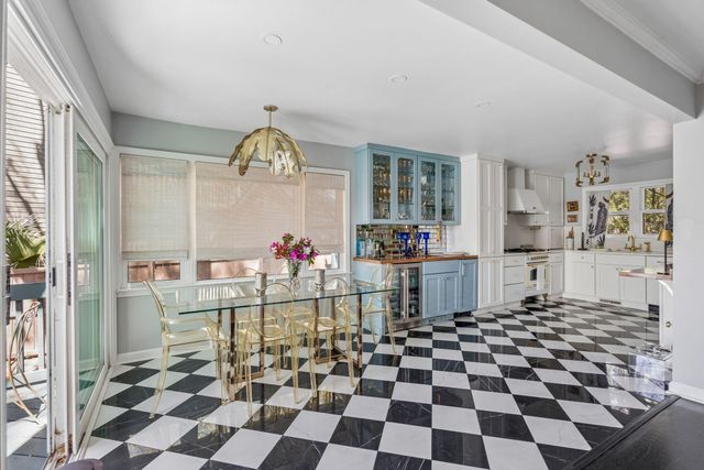 759 Lake Frances Drive, Charleston, SC 29412