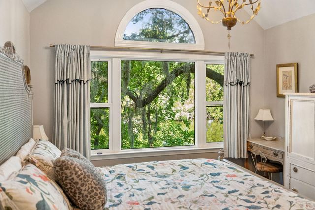 759 Lake Frances Drive, Charleston, SC 29412