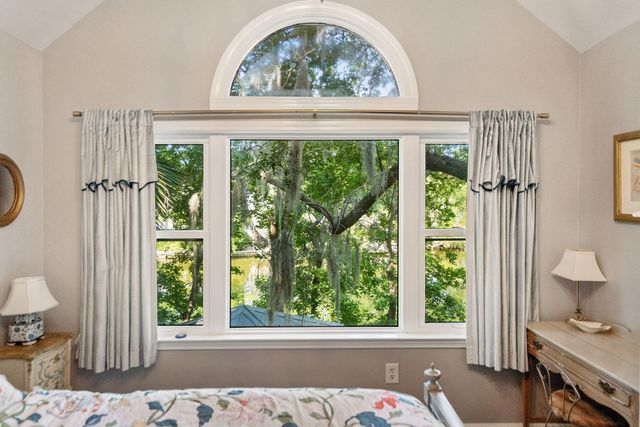 759 Lake Frances Drive, Charleston, SC 29412