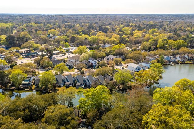 759 Lake Frances Drive, Charleston, SC 29412