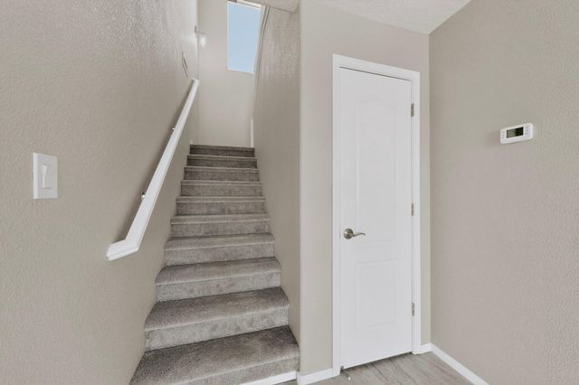 6557 Grants Drive NE, Rio Rancho, NM 87144