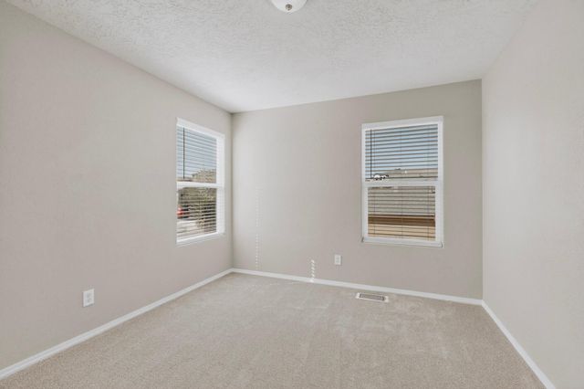 6557 Grants Drive NE, Rio Rancho, NM 87144