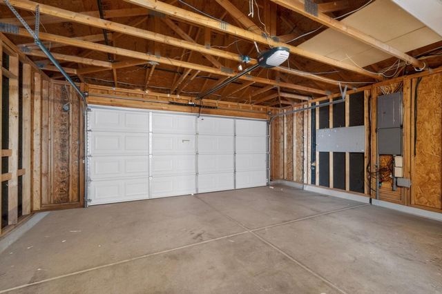 6557 Grants Drive NE, Rio Rancho, NM 87144