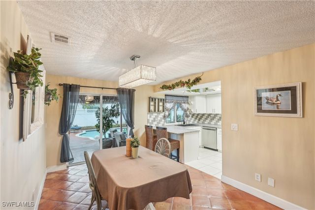913 Mohawk PKWY 915, Cape Coral, FL 33914